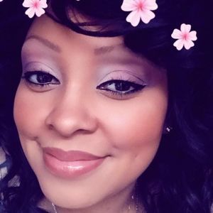 Meet your Posher, Carla